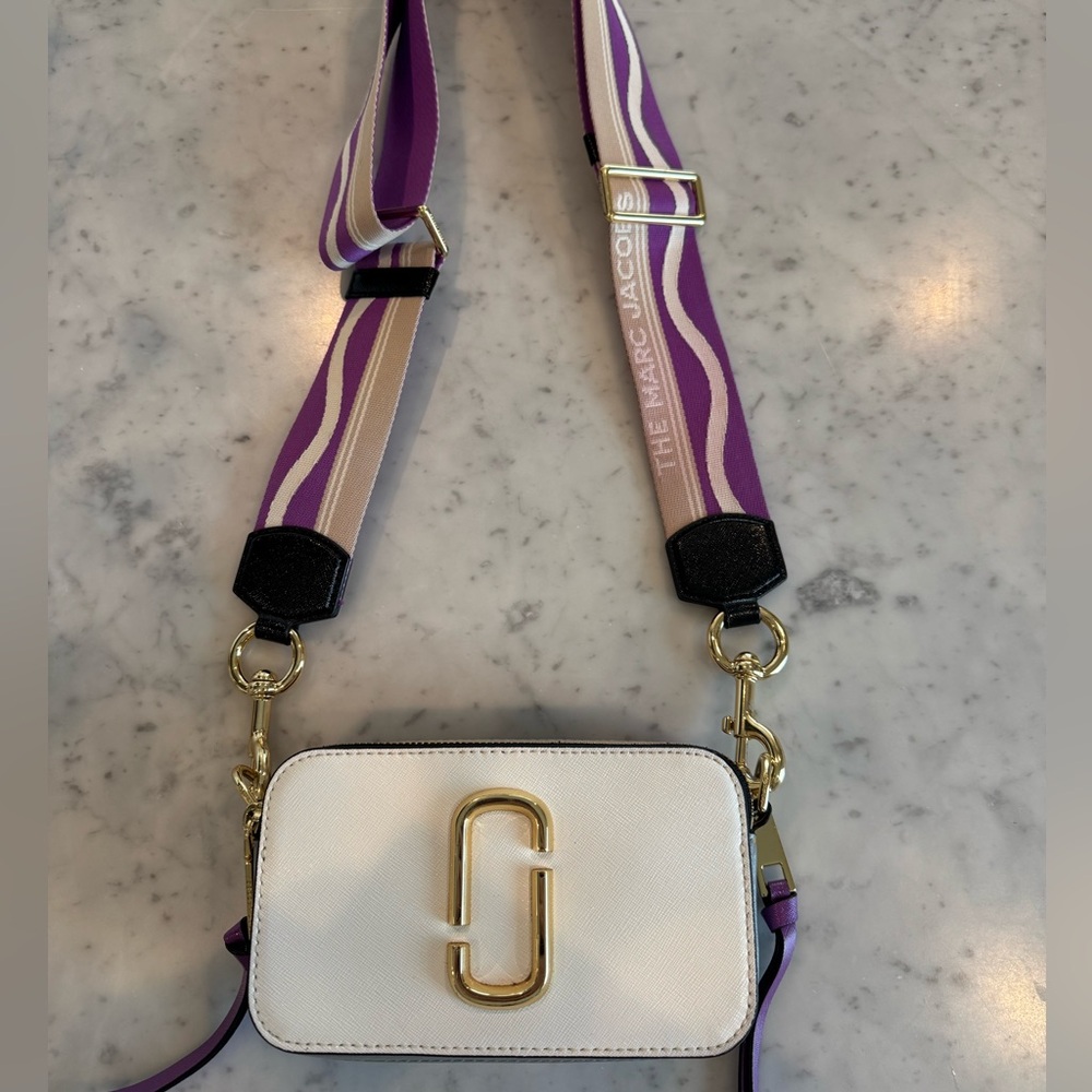 Marc Jacobs Snapshot Camera Bag Authentic 
white/gray/purple/cream